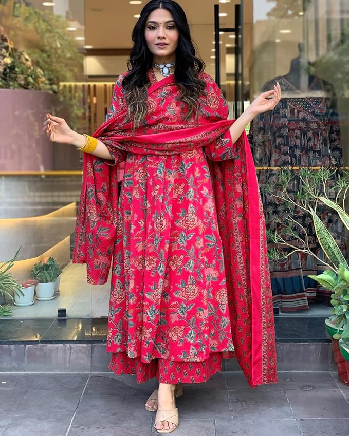 Elegant Silk Blend Suit Set - Image 6