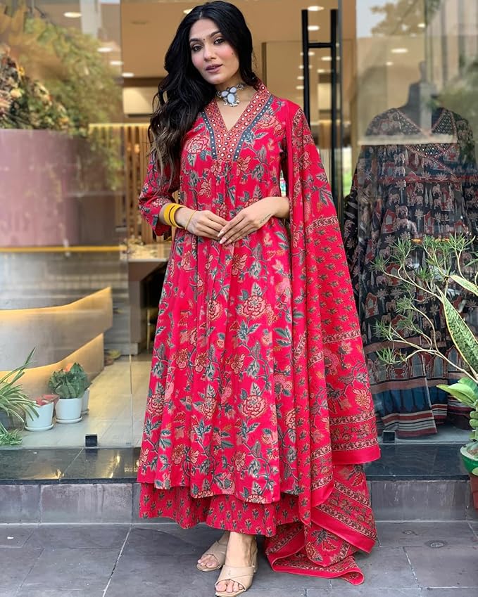 Elegant Silk Blend Suit Set - Image 2